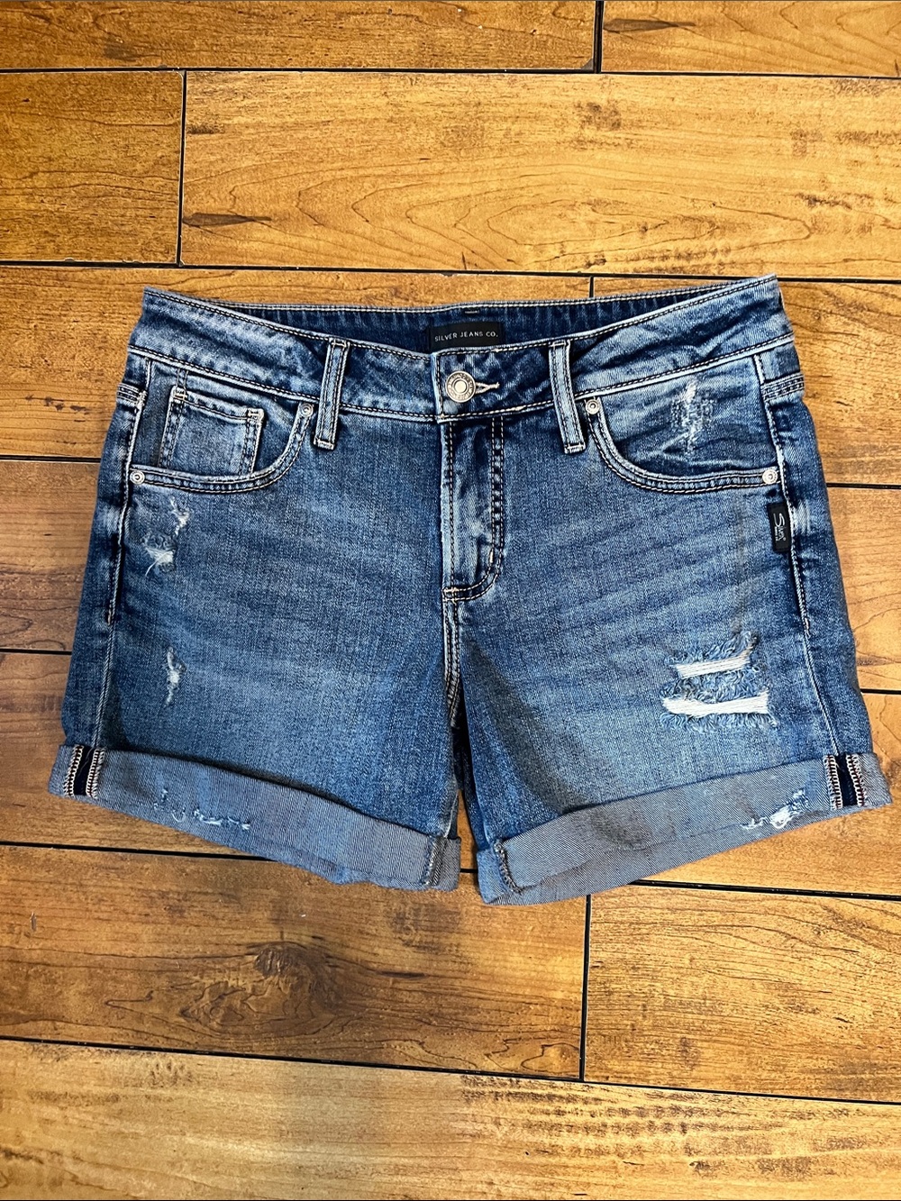Silver Jeans boyfriend Rolled-Hem Denim Shorts
